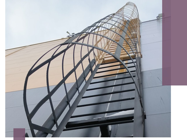 Изготовление и монтаж пожарных лестниц в Кингисеппе профессионально