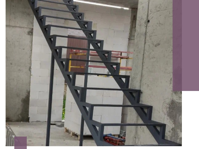 Демонтаж металлических лестниц в Кингисеппе быстро и безопасно