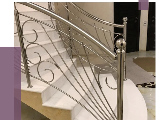 Ремонт перил в Кингисеппе: покраска, замена и укрепление от 3323 руб.