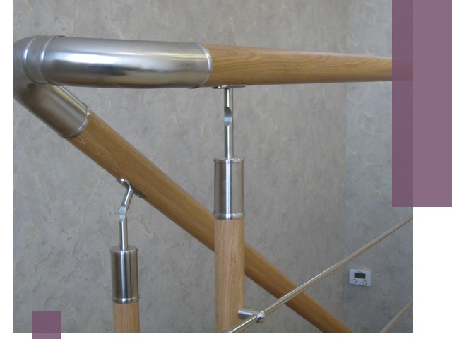 Комбинированные перила на заказ в Кингисеппе — монтаж и производство