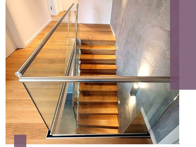 Перила для лестницы в доме — изготовление и монтаж в Кингисеппе