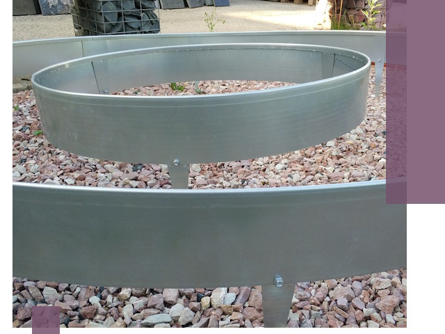 Нержавеющие бордюры под ключ в Кингисеппе — изготовление и монтаж