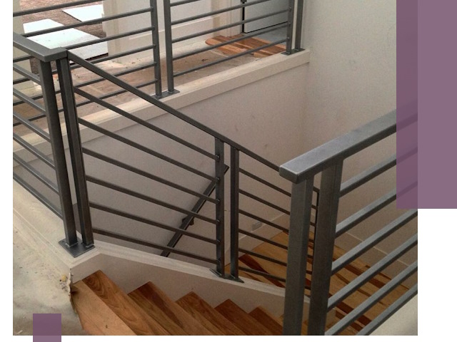 Изготовление поручней из металла и дерева в Кингисеппе